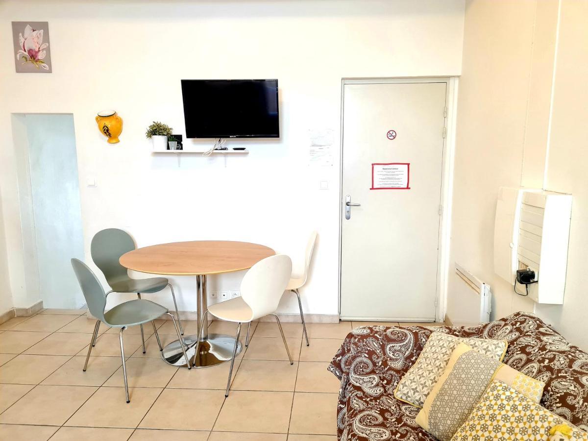Appartement 4 Voyageurs Avec Terrasse Wifi Carcassonne Exterior photo
